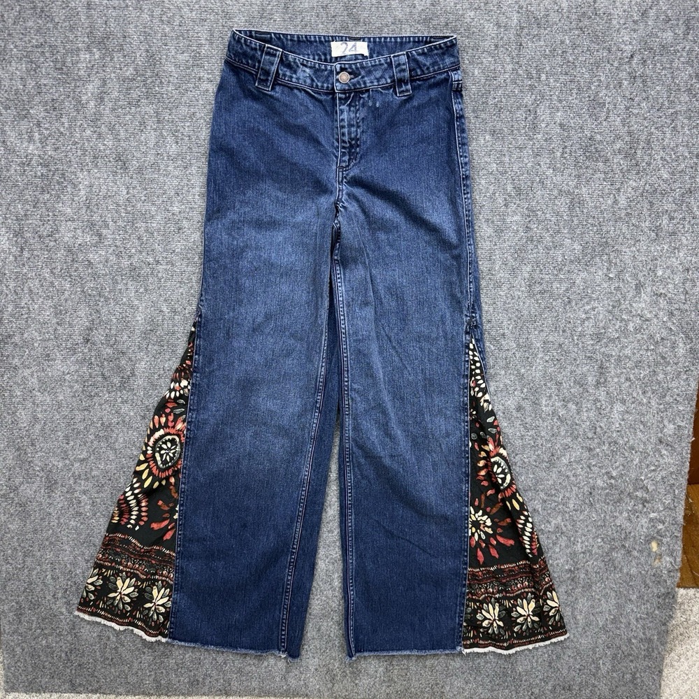 Free People Jeans Bell Bottoms Flare Women's size 24 24x32 raw hems distressed